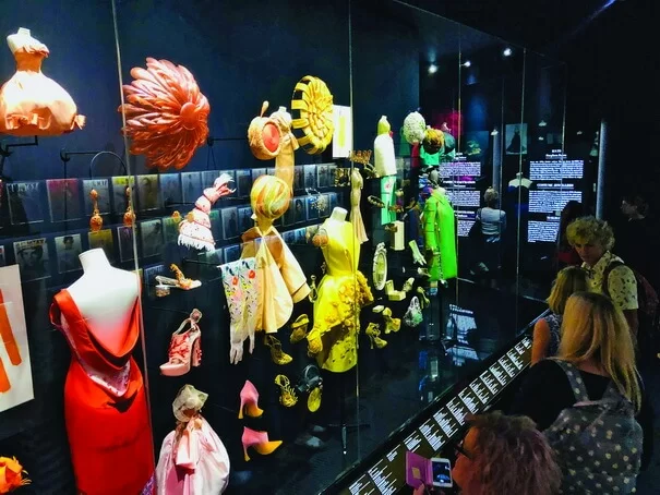 48tina01e_%e8%aa%bf%e6%95%b4%e5%a4%a7%e5%b0%8f