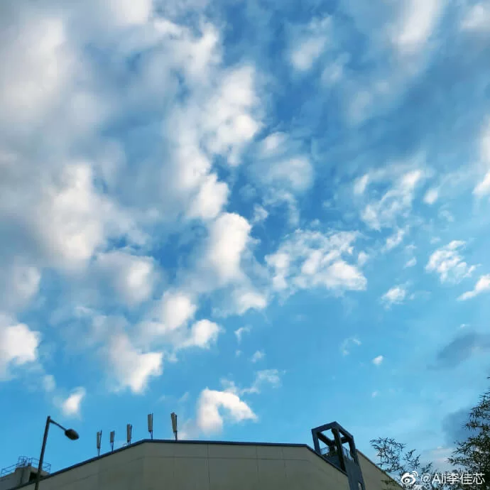 6784c745gy1g5qs6kcmmnj20u00u01kx