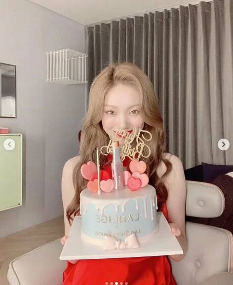 c823df1d-c6b3-4a4e-9f53-af1c6e72ade2