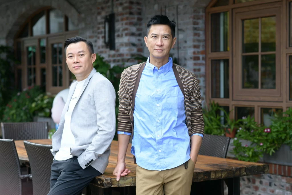 家輝大讚文偉鴻擁有多年拍攝經驗,曾是電視台編導和監製,創造不少話題劇。