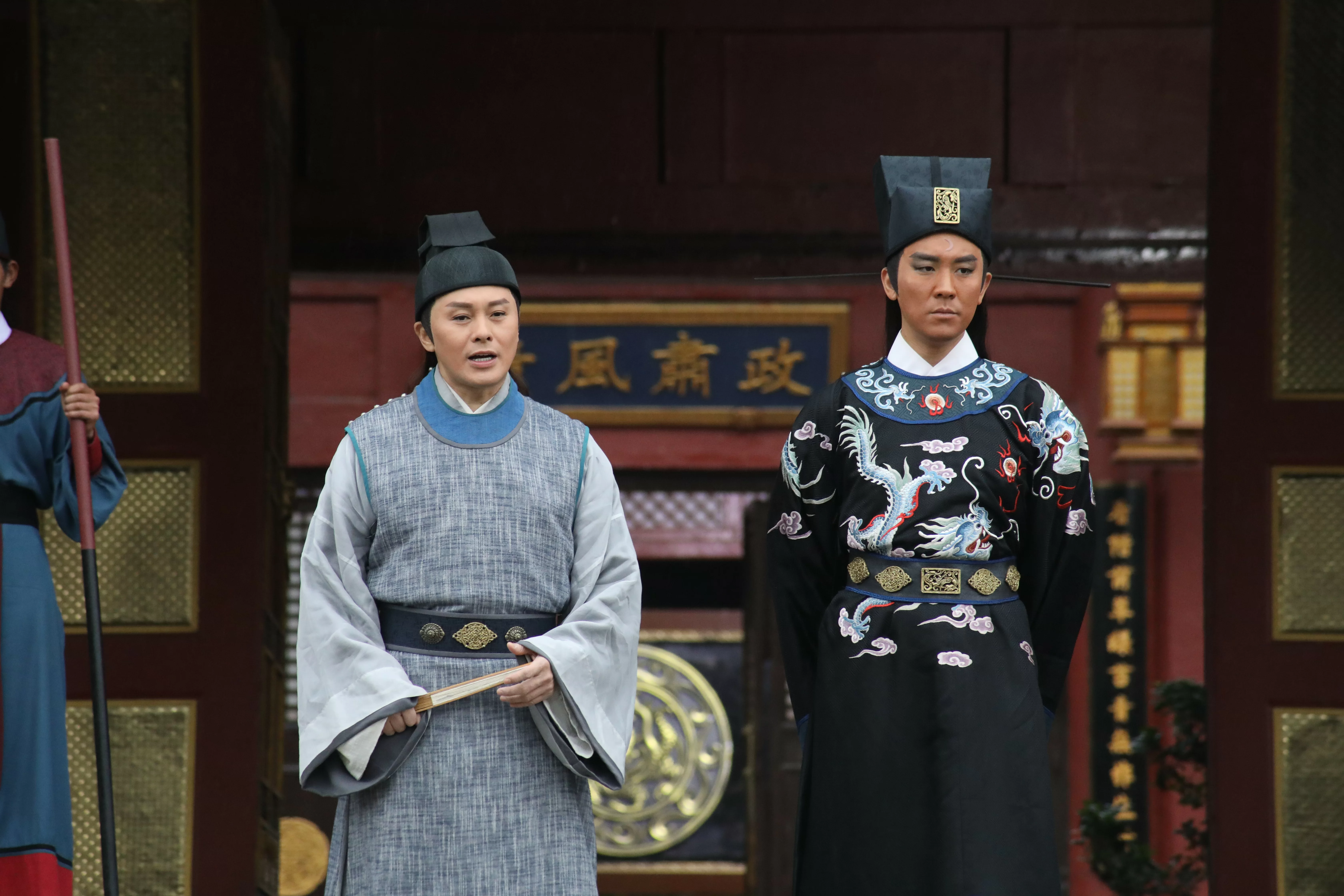 相隔廿多年，譚俊彥子承父業再演包青天，他坦言不可能與父親比較。