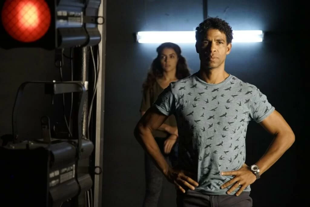 卡洛斯本尊也在片中演出，增加電影的睇頭及說服力。