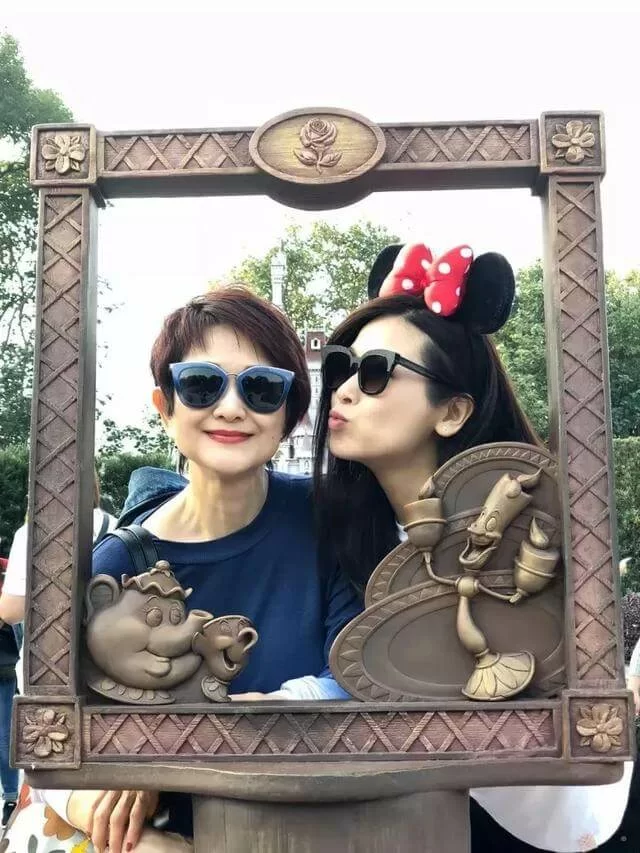 趙希洛表示非常珍惜媽媽梁小玲的批評,希望有一天可以做到令她無可挑剔。