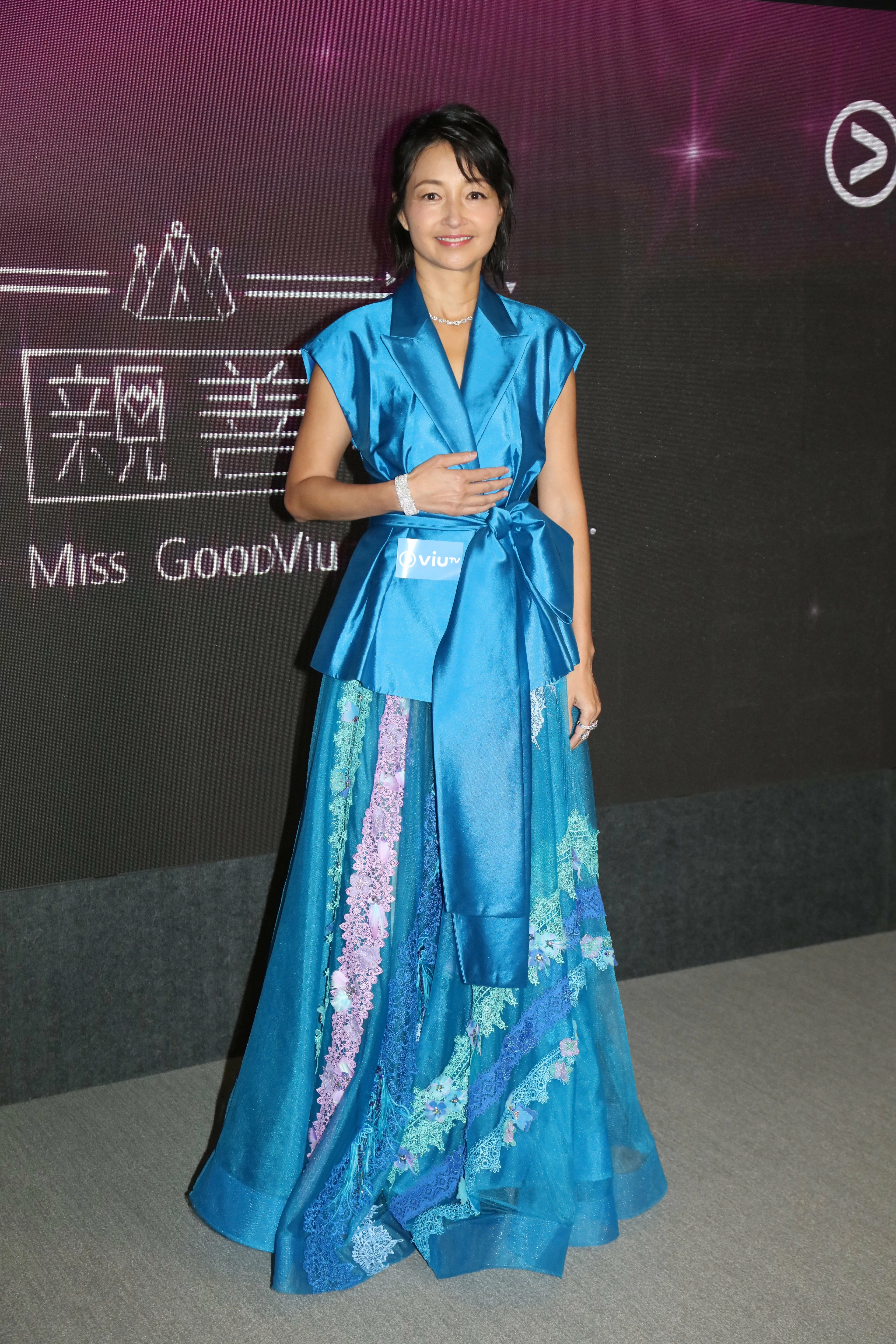 多年沒有在幕前演出,李綺虹為ViuTV新節目復出,節目名叫《香港親善小姐》。