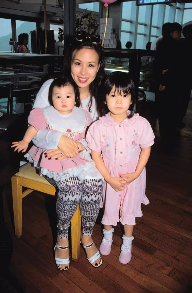 文雪兒有兩個女兒，照顧女兒是她拼搏的推動力。