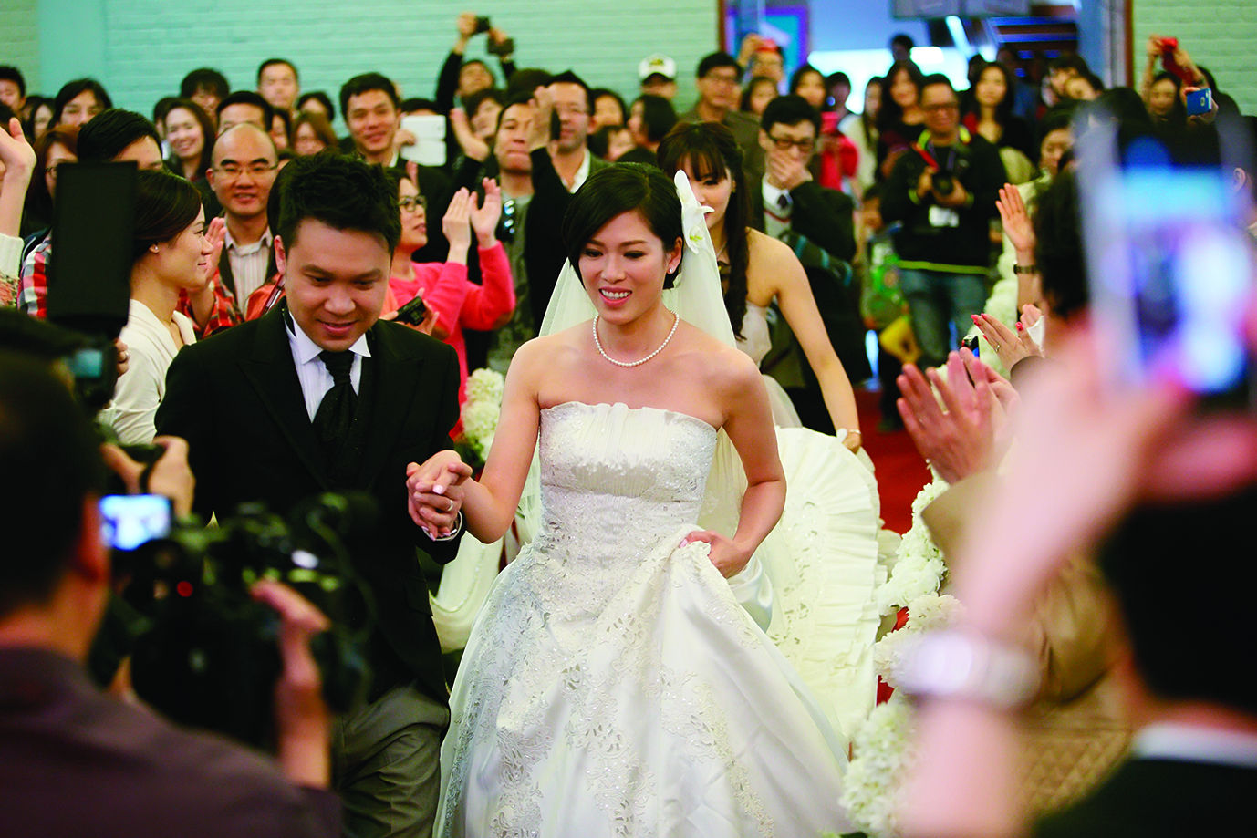 陳中原陪伴林淑敏走過最艱難的時刻,他的理性對她有很正面的影響,二○一三年戀情開花結果。