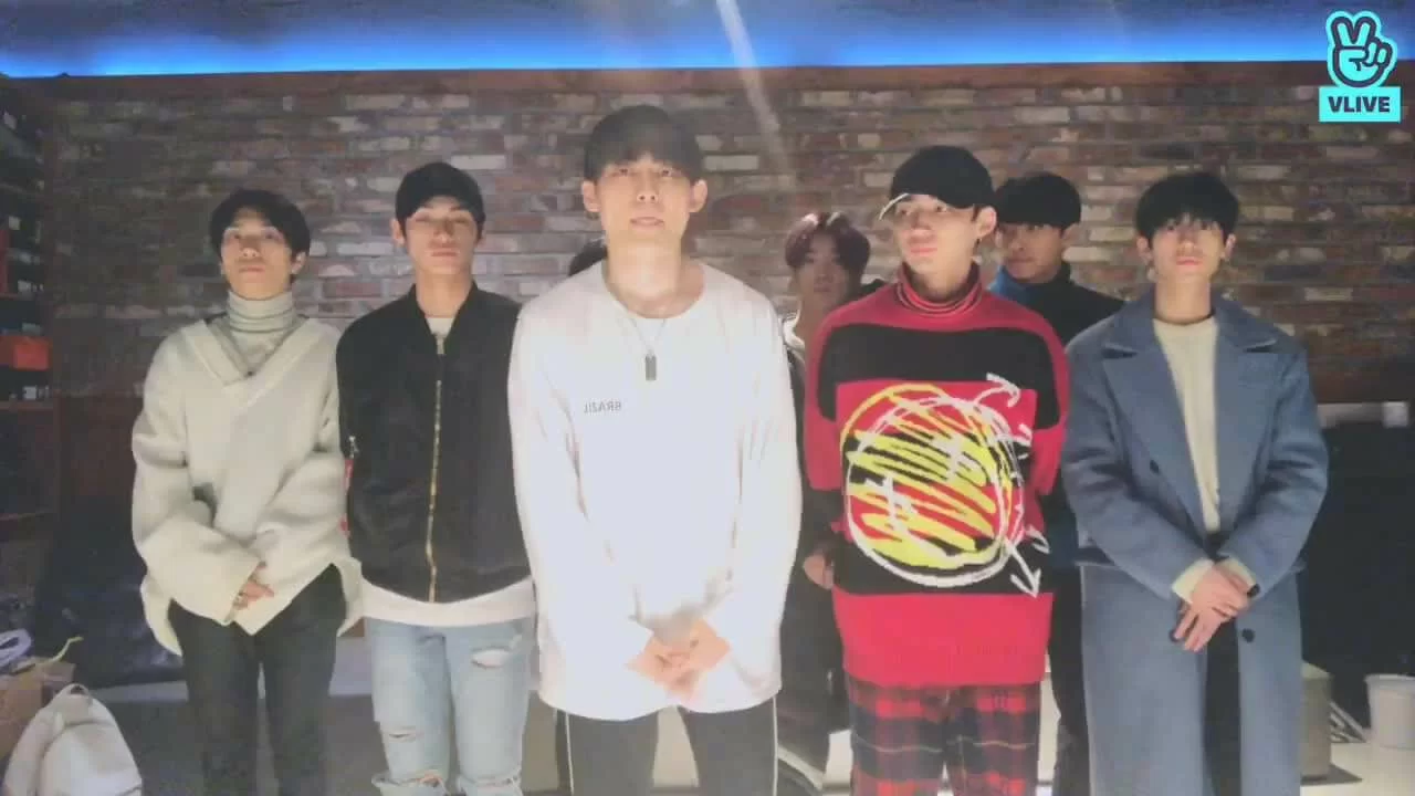 TRCNG其餘八名成員事後開直播，宣布隊伍將以八人體活動。