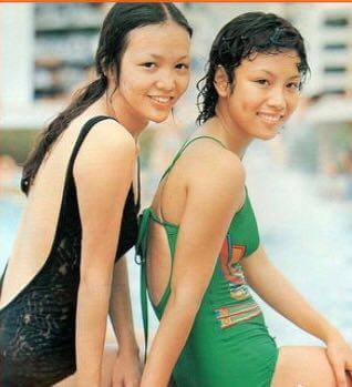 佳視年代，文雪兒和鄭裕玲穿泳衣出鏡，非常難得一見。
