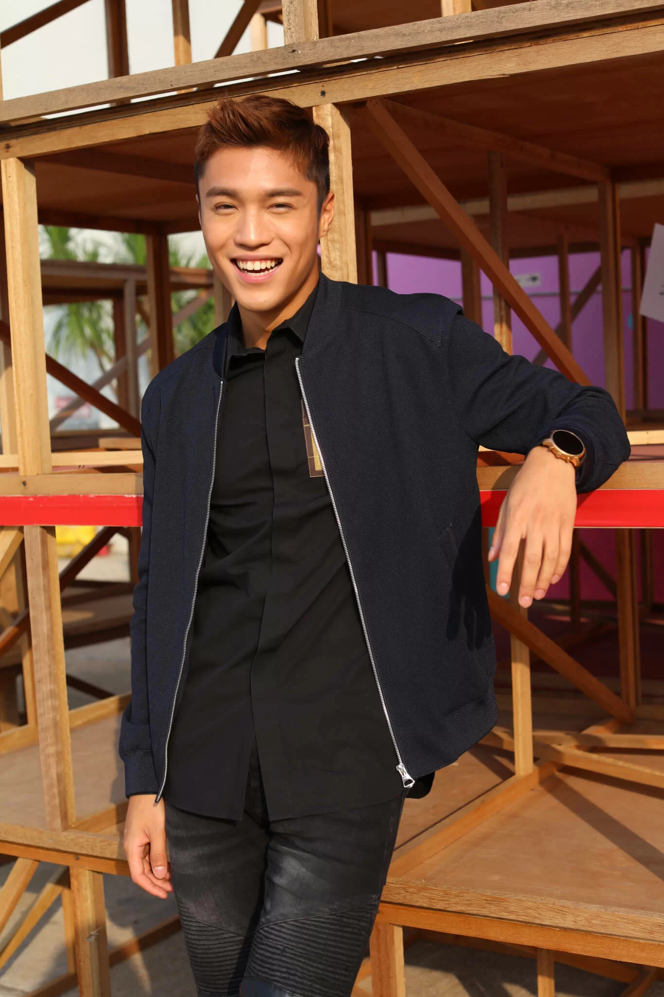 入行三年已經可以在台慶劇有發揮，除了因為外形討好外，當然因為他肯博肯捱。