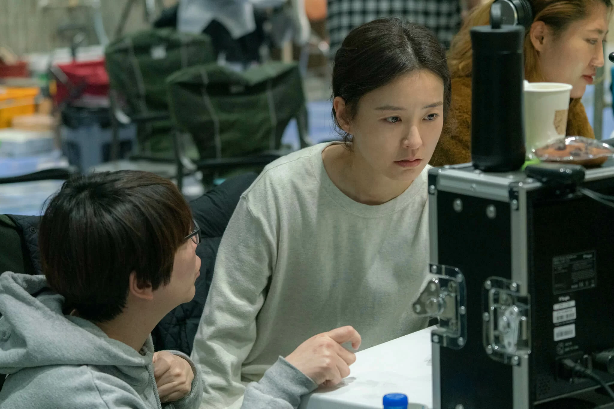 為演活主婦角色，鄭裕美近乎素顏上陣。