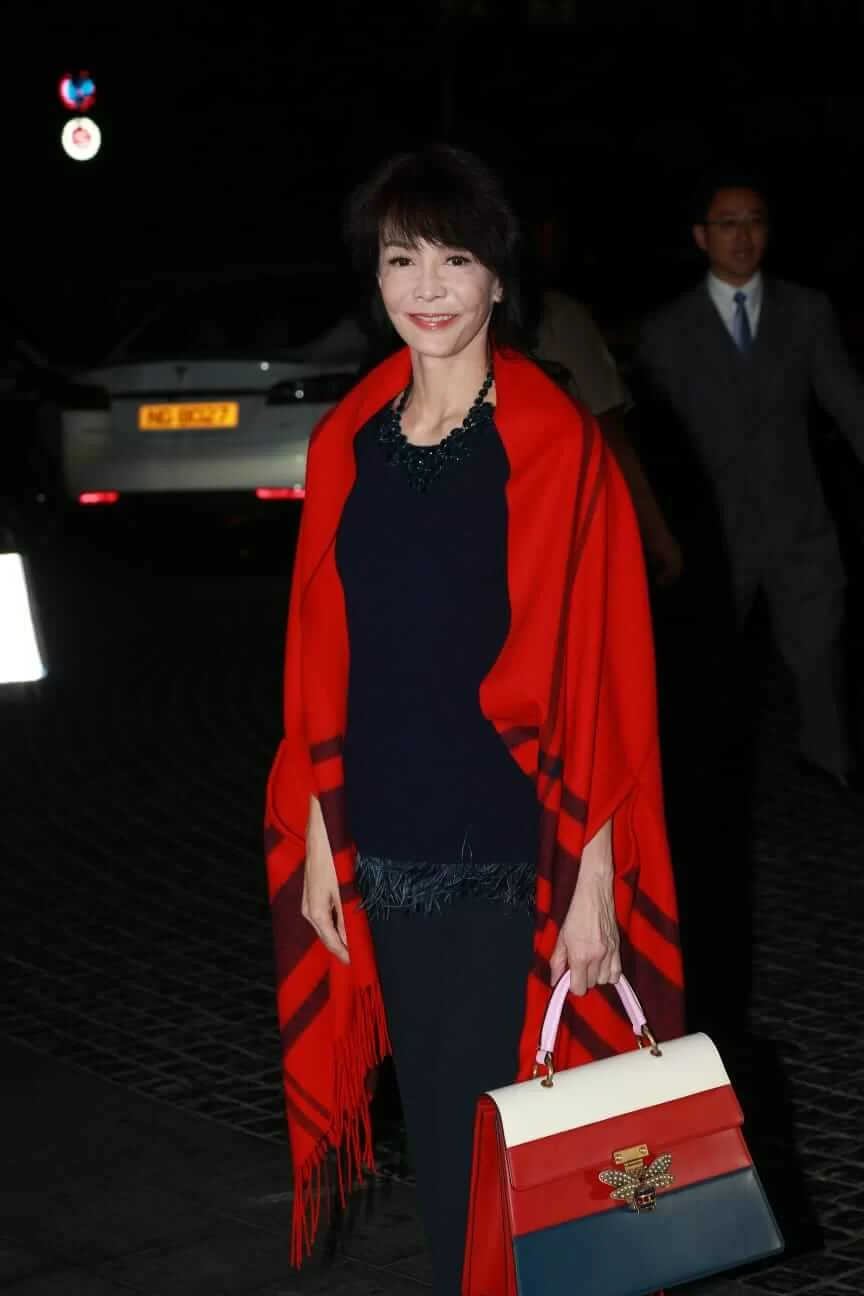 43efb9d7-34e3-4b53-ace2-84df8fa7e392