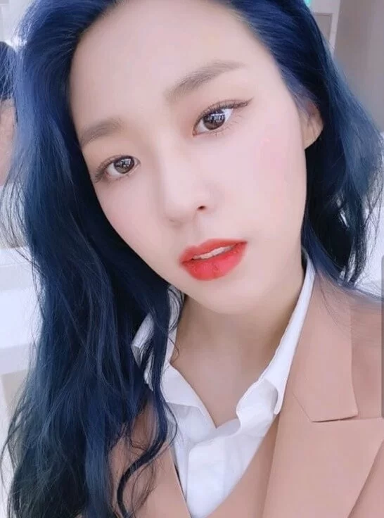 59404e46-cbb8-48e6-b28d-6b4985428137