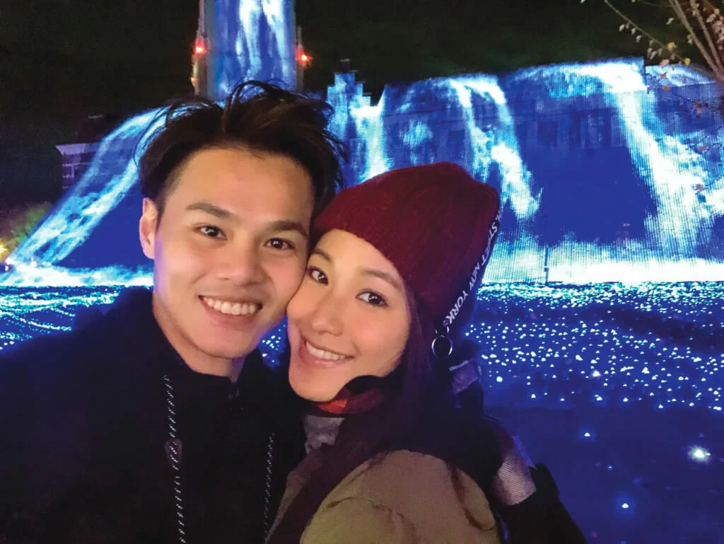 跟黃奕晨的戀情只維持了兩年，最後分手。