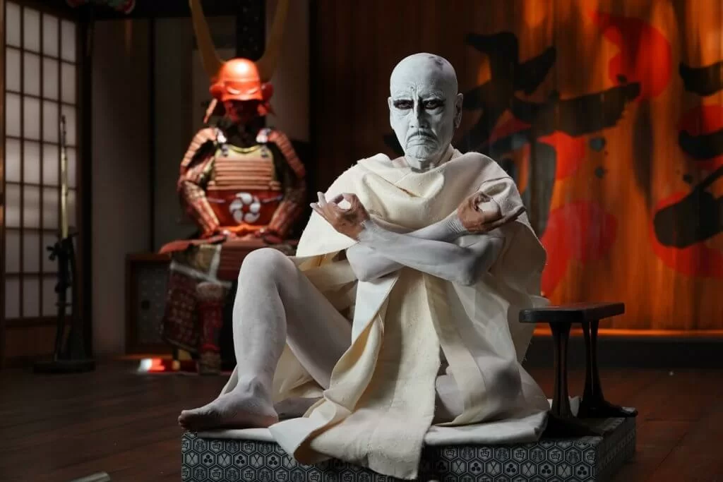 影片不乏超現實古怪角色,但劇情十分寫實到肉。