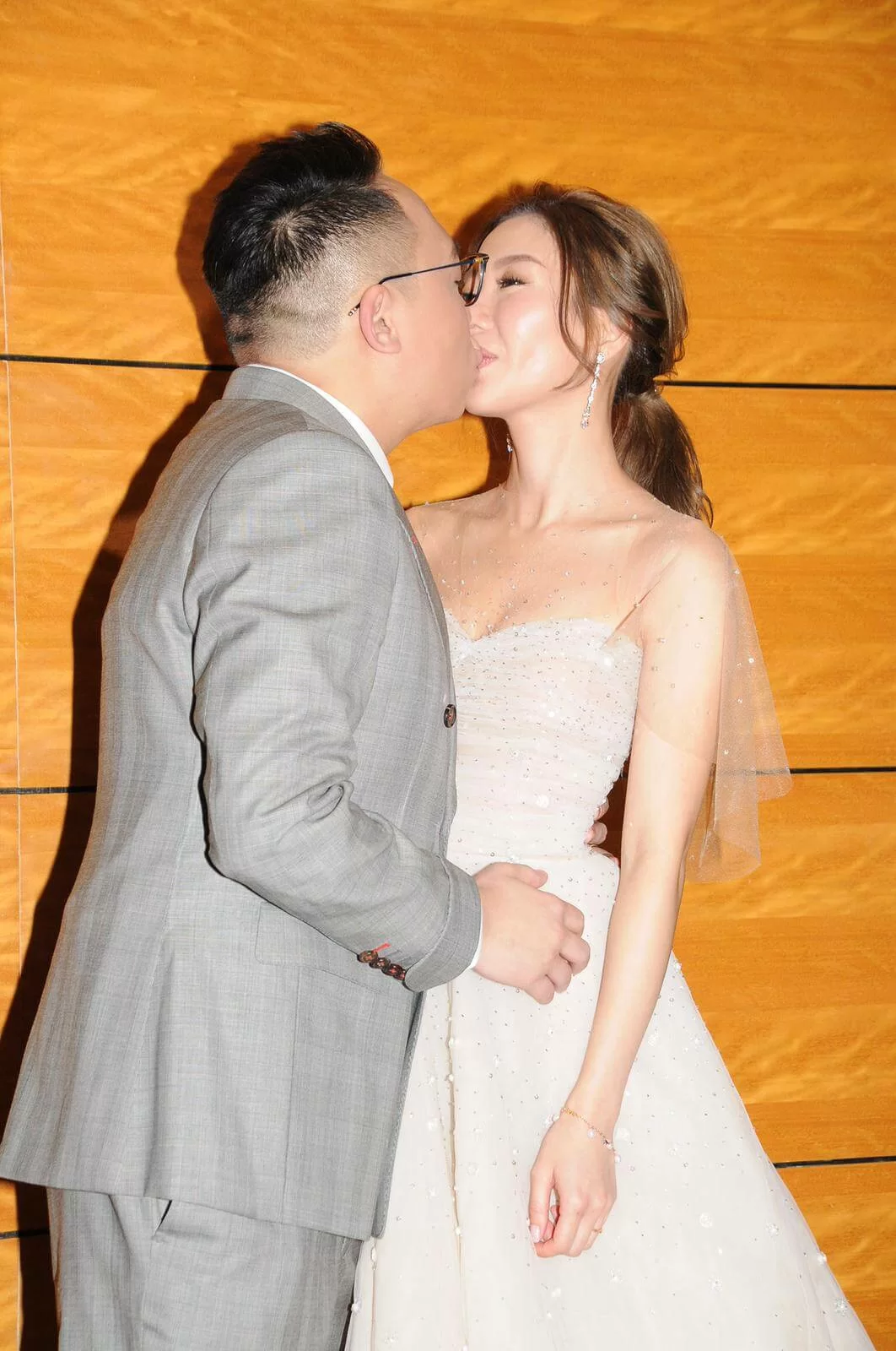 fc827b60-75ab-4a5b-9acf-4ad968a5ca9d