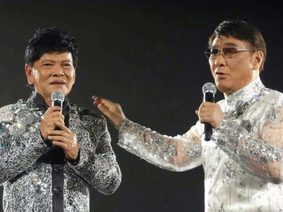 昌哥曾翻唱譚炳文不少歌，二人是深交，炳哥大讚他有個人風格。