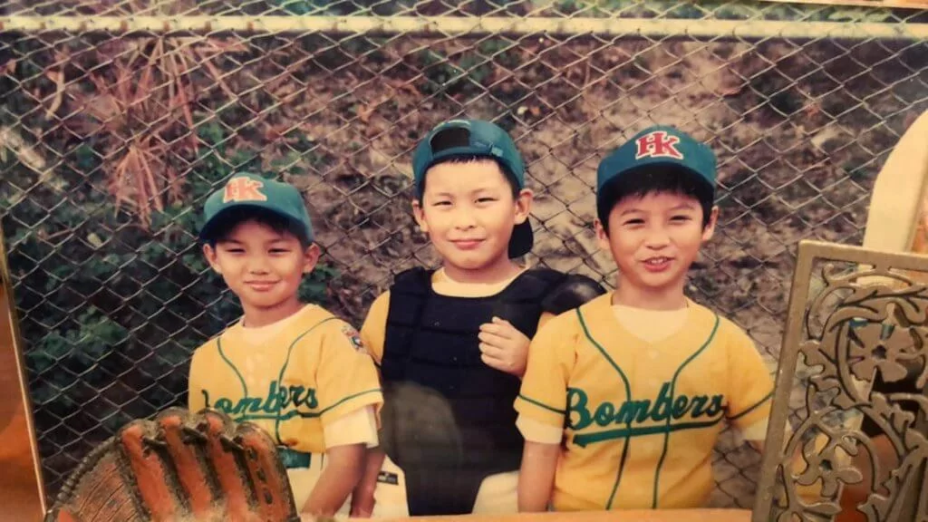 趙嗣淦小時候是肥仔，體型佔優被教練安排做「捕手」。