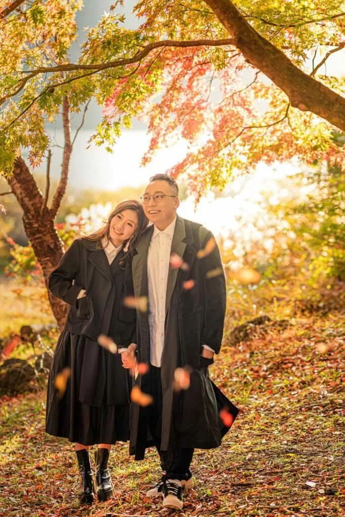 兩人拍拖五年多，當初決定由朋友變拖友，經過一番辯論。