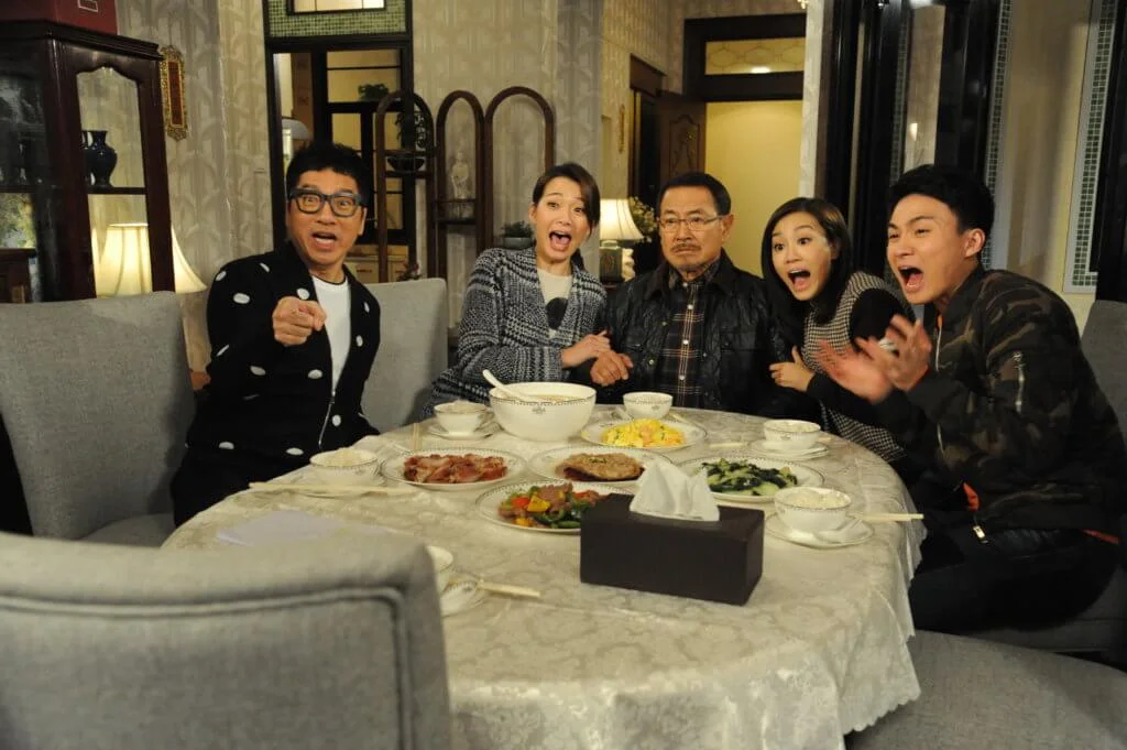 劉丹有份參演《真情》、《皆大歡喜》、《畢打自己人》、《天天天晴》,以至大受觀眾歡迎的《愛回家》,絕對是無綫的處境劇之王。