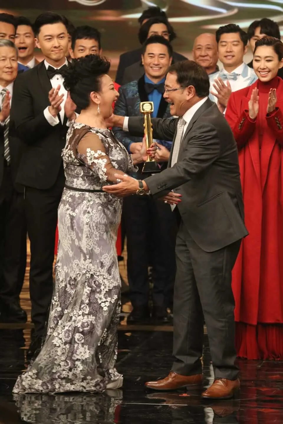 86b89890-a45e-4273-85bb-3b45ec36bbc0-1