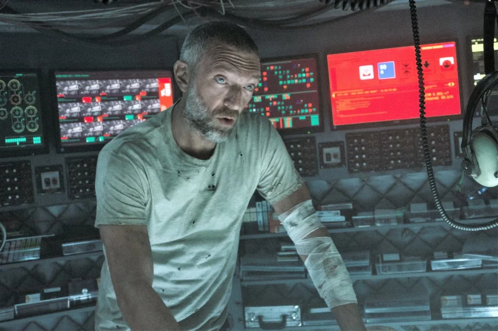 片中的雲遜猶如眾人父親,十分重視其他隊友性命。