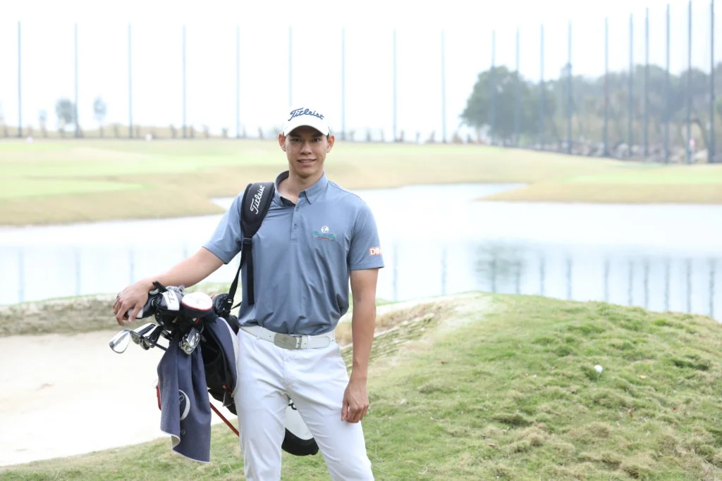 張雄熙認為哥爾夫球運動充滿挑戰和樂趣。