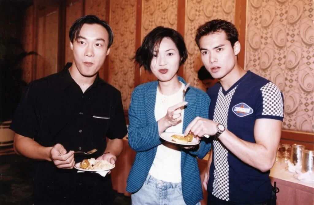 陳奕迅、楊千嬅與海俊傑曾是同門歌手,現在海俊傑與丁子高、楊千嬅仍有相約吃飯。