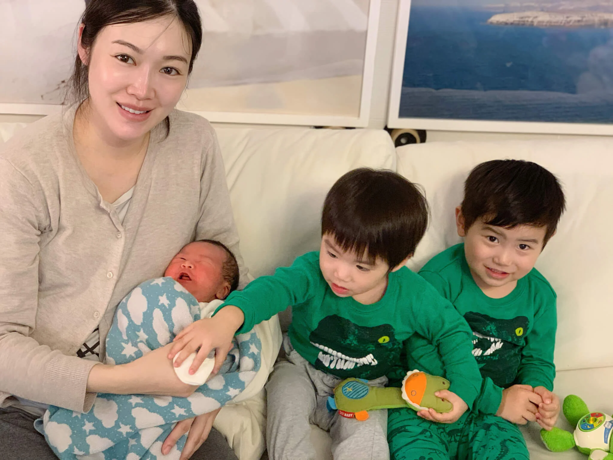 有子萬事足的葉翠翠表示已有三位小王子，感覺很幸福，決定封肚休養。