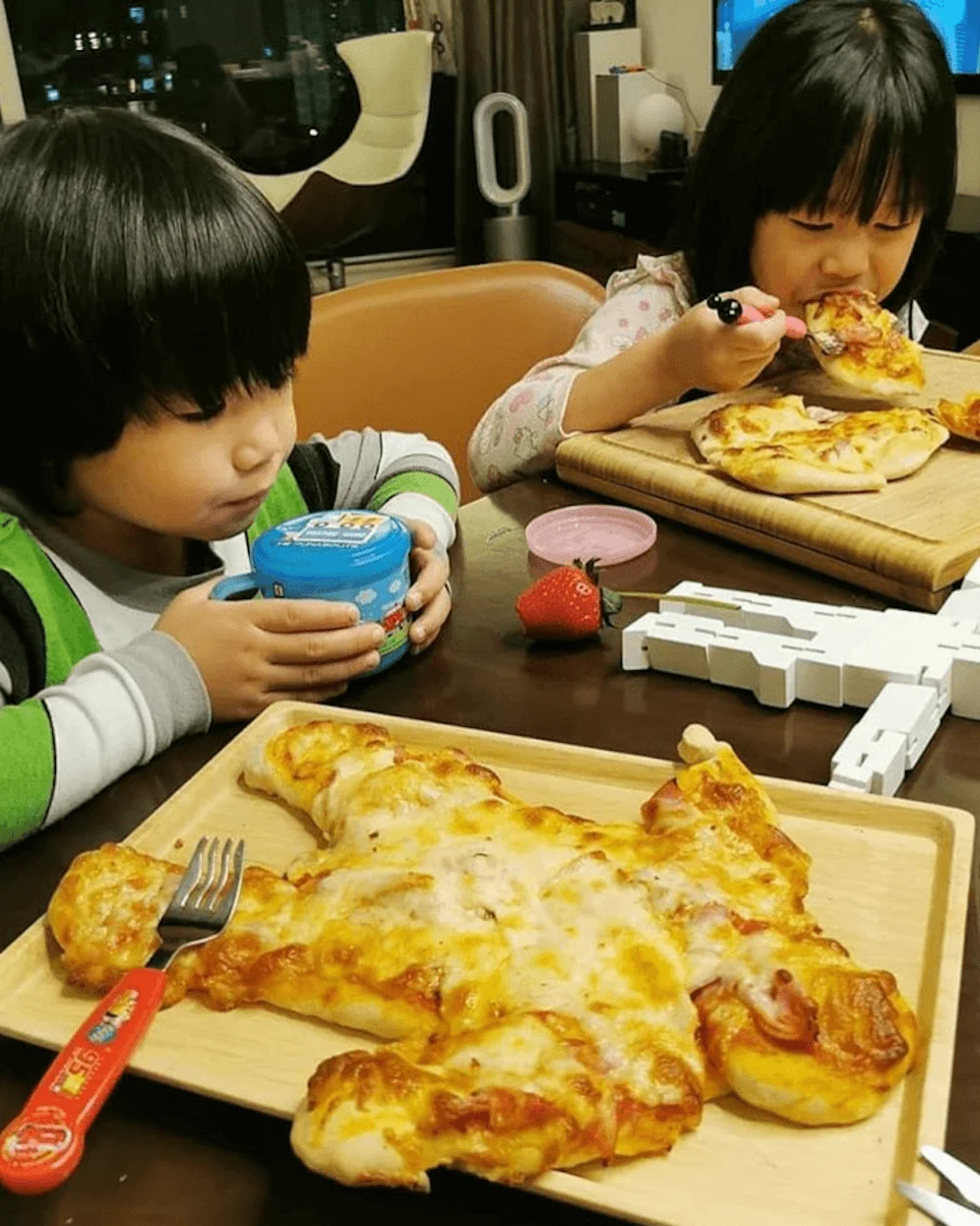 Tristan的人形Pizza很特別呢！