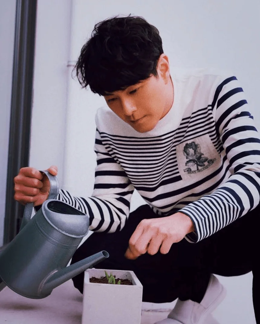 老公蕭正楠亦有幫忙照料盆栽