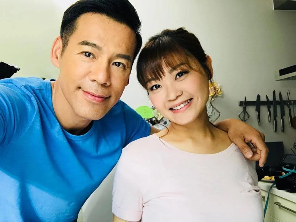 徐榮結婚十四年,太太以前做文職工作,幼女出生後做全職主婦。