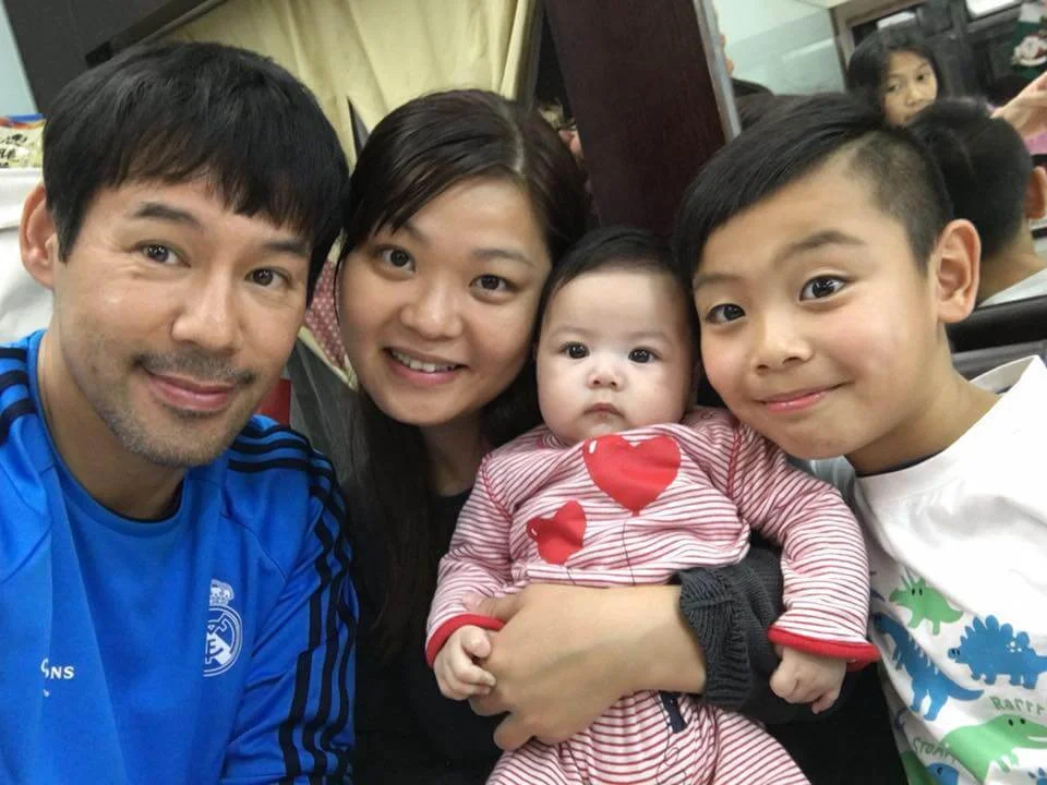 女兒包包出鏡後,徐榮全家人氣急升,現在他的家人專頁有過十萬粉絲。