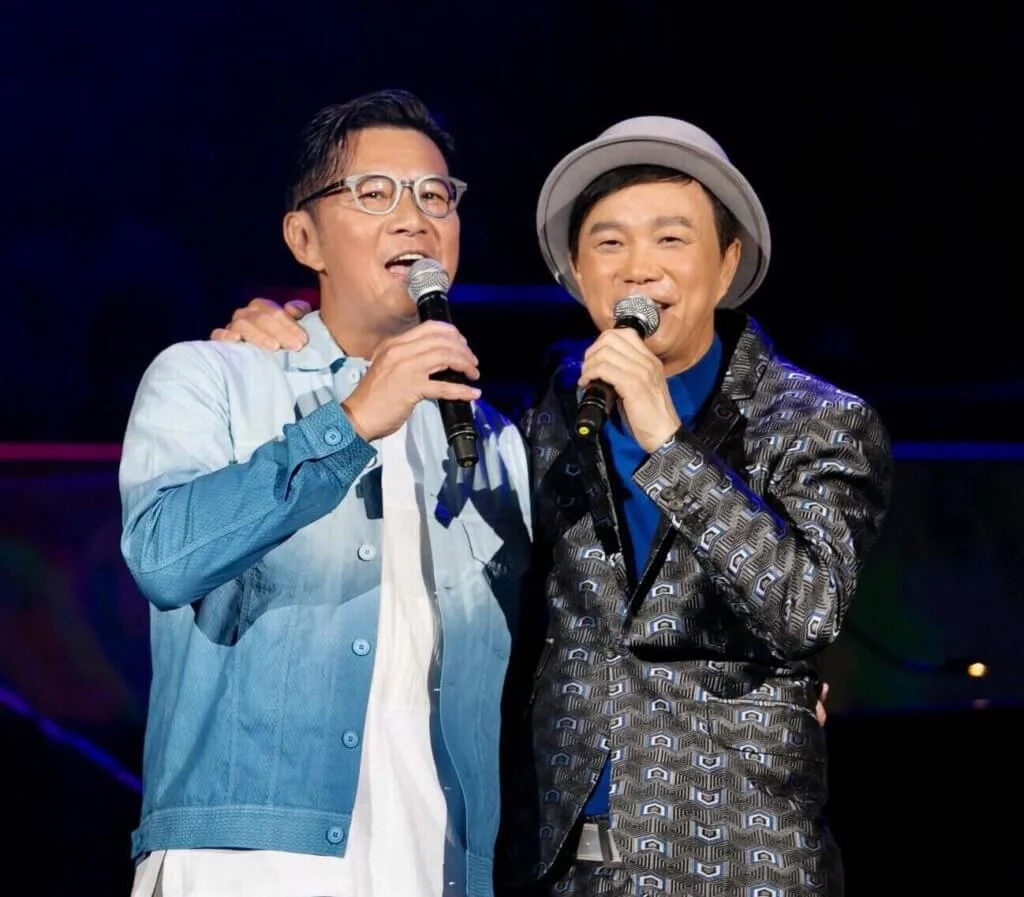 鄭子誠及區瑞強都是港台元祖級主持,二人關係亦師亦友。