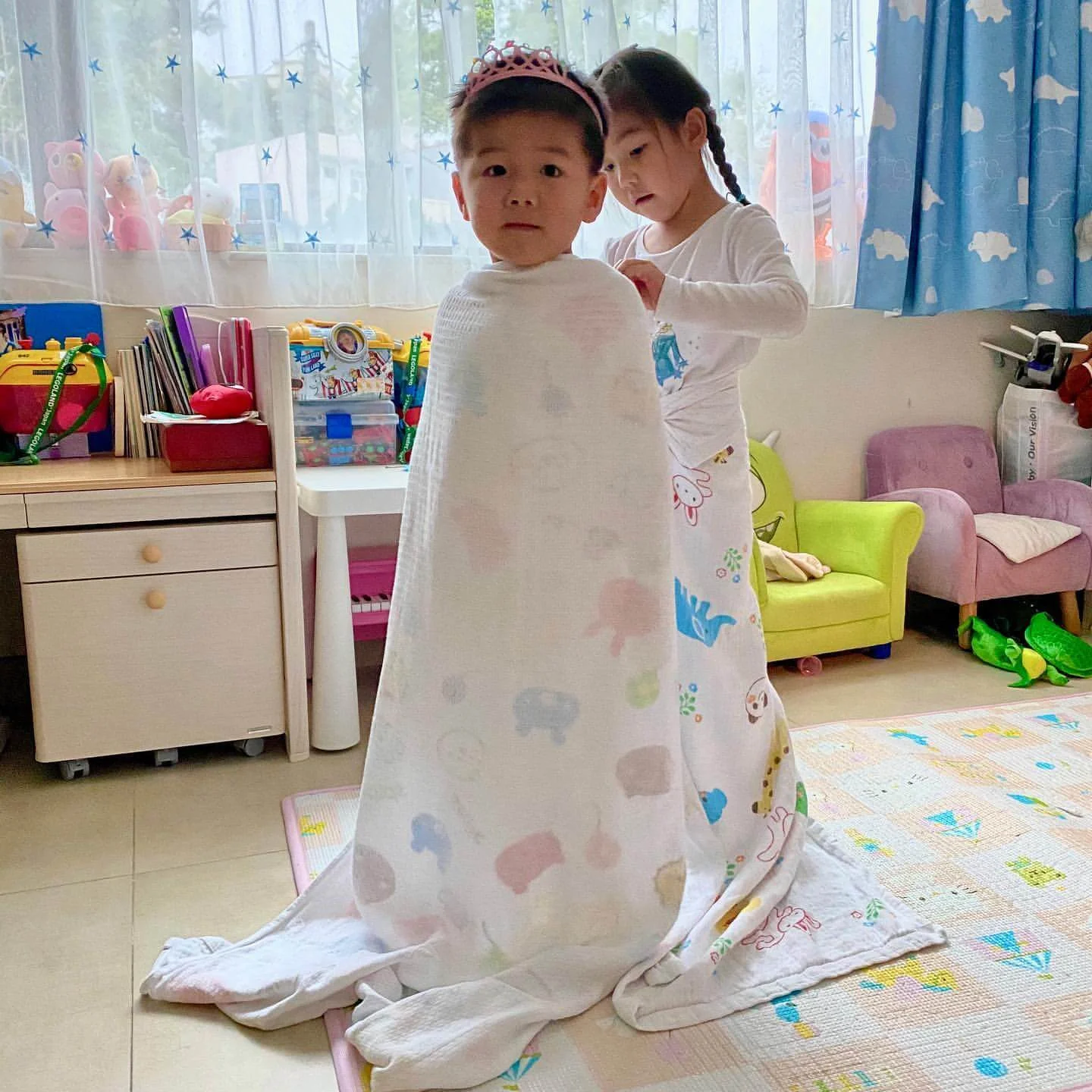 90711265_583534289253745_9053282936861946297_n