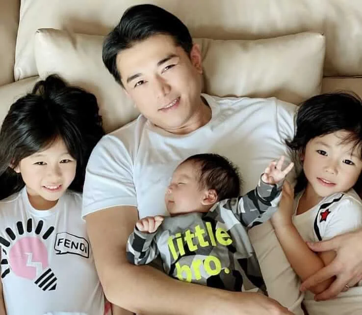 d745dae2-3493-4d10-90a8-62e97512ff28