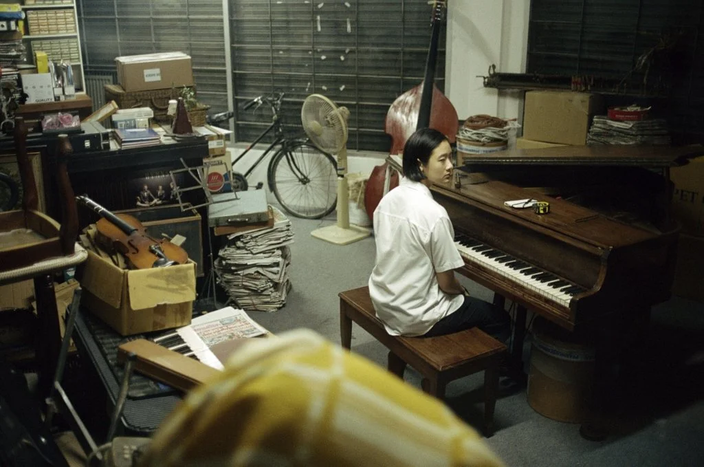 Aokbab飾演的設計師阿靜決心打造空間感十足的家居,將家裏變成家庭辦公室。