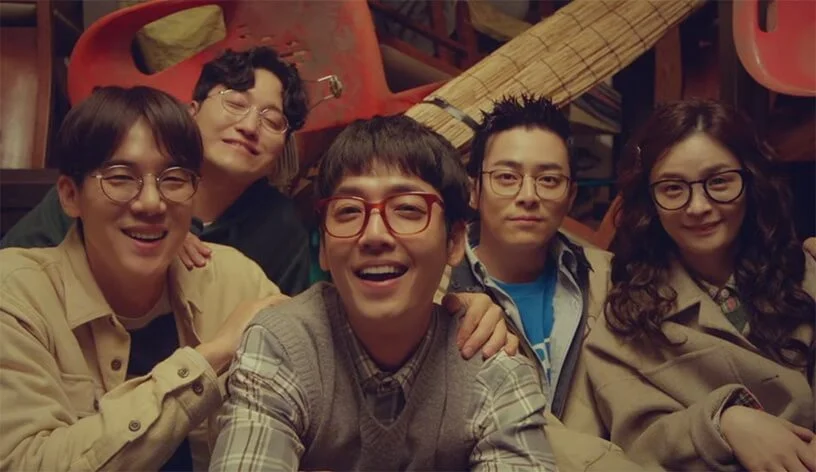 「五人幫」在二十歲時的造型