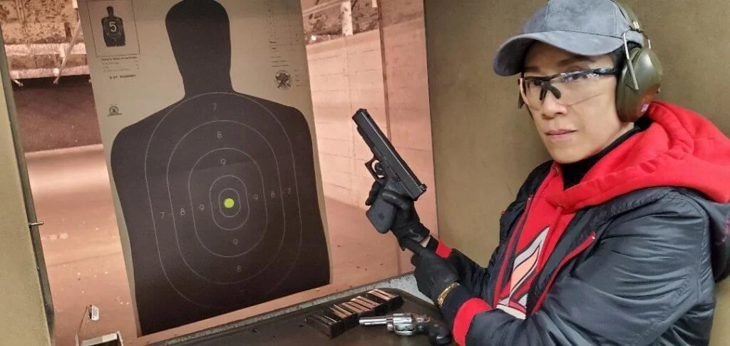 疫情爆發前，她在美國學了一個燒槍課程，增值自己。