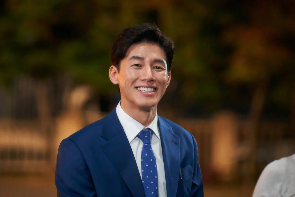 金武烈是舞台劇演員出身，形象向來溫柔親和。
