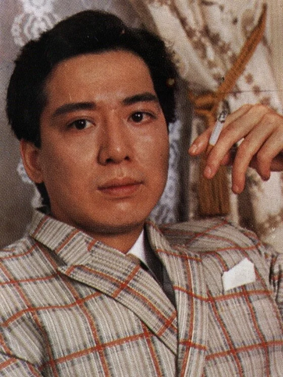 駱應鈞說很多藝人加入TVB的目標是在十年內離開，他自己則留了三十年才走出去。