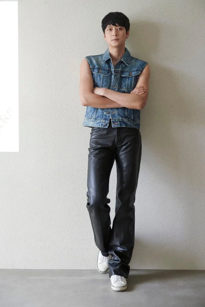 姜棟元愛看恐怖片，但卻從未看過喪屍類型。