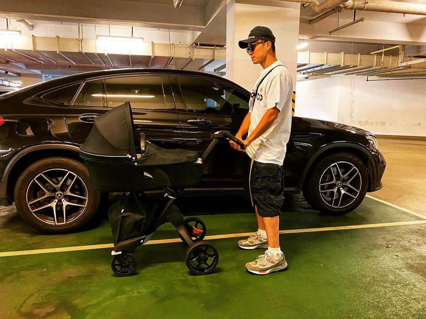 山聰表示新車（BB車）落地，當然要帶囝囝去試車。