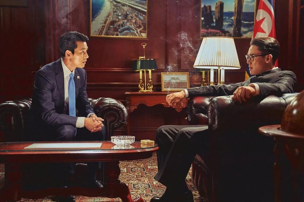 鄭雨盛與柳演錫分別飾演南北韓首腦