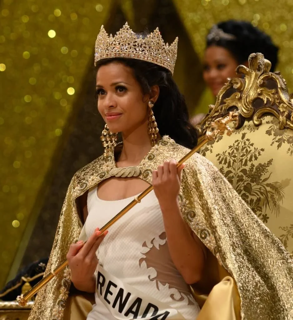 真人真事改編的《逆權選美》中,古古安芭塔羅演西印度羣島島國格林納達佳麗,以黑馬之姿成為史上首位獲勝的黑人女性,甚具意義。