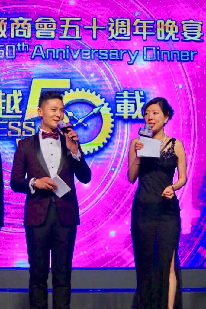 疫情關係，近日損失了六位數字司儀工作。 