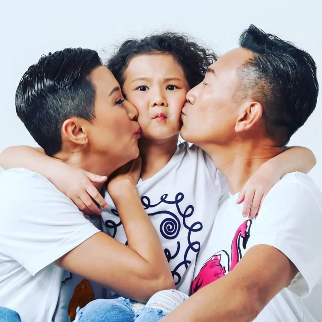 陳國邦規定要密密kiss，女兒陳禛和太太羅敏莊都已習慣。