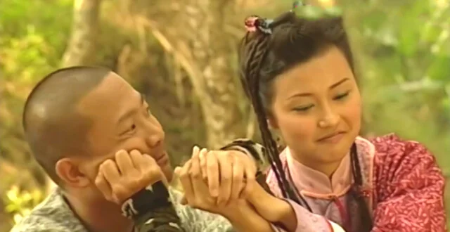 陳國邦和羅敏莊在《雲海玉弓緣》演情侶，戲假情真擦出愛火。