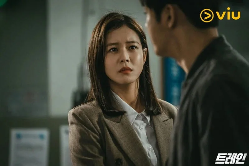 有「小孫藝珍」美喻的景收真,是否跟孫藝珍很像樣呢?