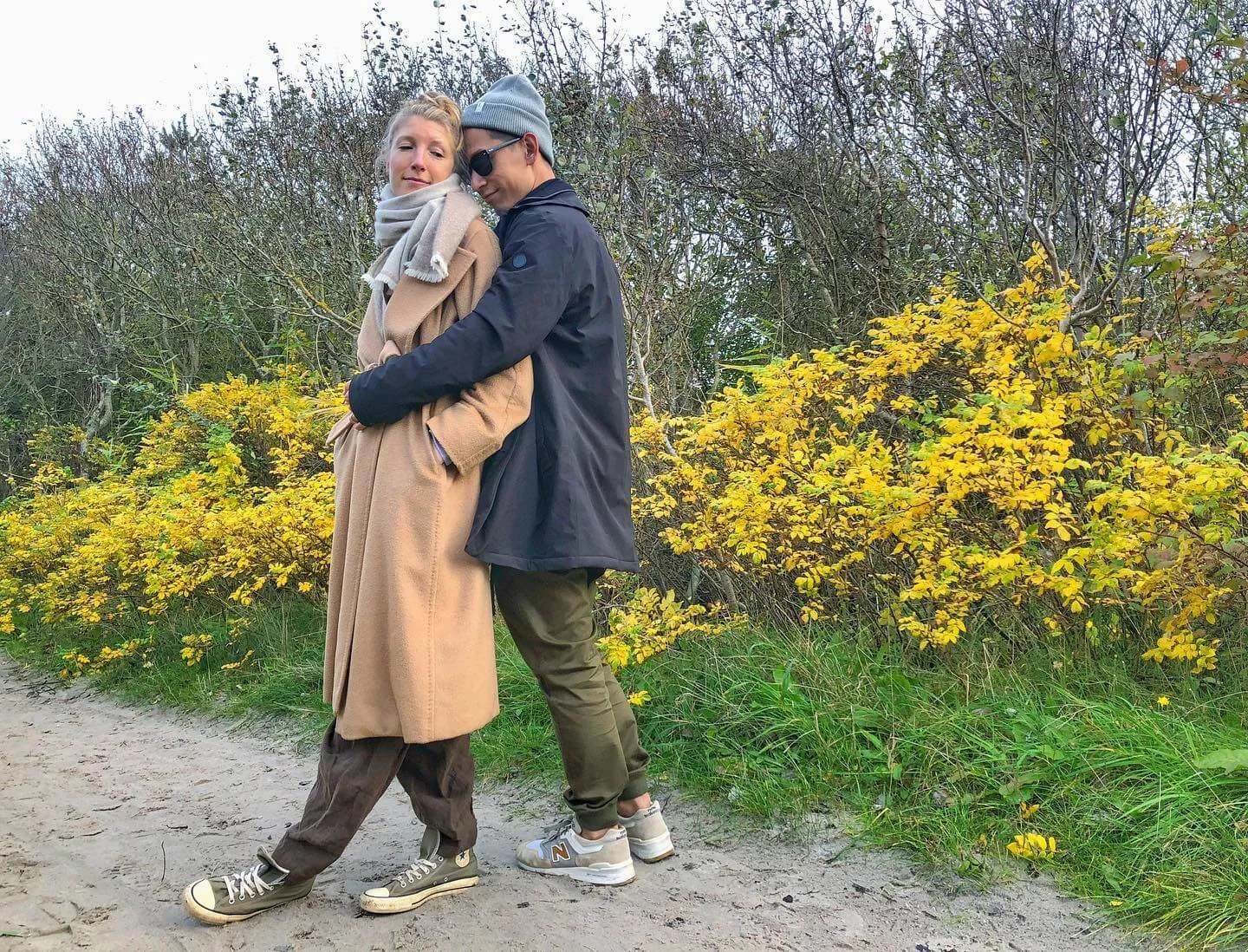 夫妻工作無論多忙，每晚堅持散步拍拖