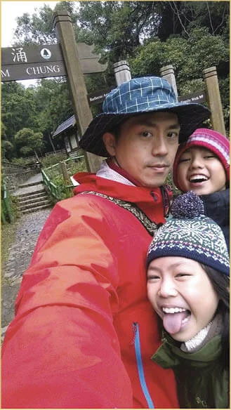 森美有一子一女，長子已赴英升學，女兒幾年前做過小太空人。